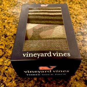 Vineyard Vines Three Sock Pack Men’s Dress Socks *NEW*